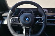BMW Seria 5 520d xDrive M Sport aut