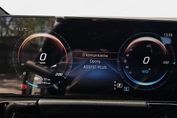 Mercedes EQA 300 66.5kWh 4-Matic Electric Art