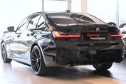 BMW Seria 3 330i xDrive M Sport