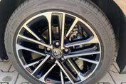 Toyota Camry Executive 2.5 Hybrid Dynamic Force