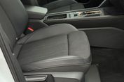 Cupra Leon eTSI DSG