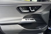 Mercedes Klasa E 200 mHEV Avantgarde 9G-Tronic