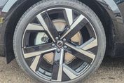 Volvo XC60 T6 Plug-In Hybrid AWD Ultra Dark