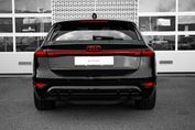 Audi A6 E-tron quattro Avant S line