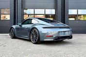 Porsche 911 Carrera