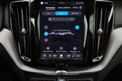Volvo XC60 T6 Plug-In Hybrid AWD Plus Dark aut