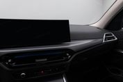BMW Seria 3 330i xDrive