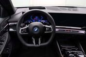 BMW Seria 5 Touring 550e xDrive M Sport