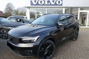 Volvo XC40 B4 Plus Black Edition