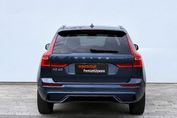 Volvo XC60 B5 B AWD Plus Dark aut