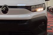 Citroen Berlingo Van L2H1 Zabudowa Brygadowa EAT8