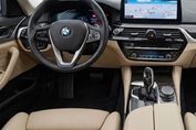 BMW Seria 5 Touring 530i Luxury Line