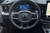 Volvo XC60 B5 B AWD Ultra Black Edition
