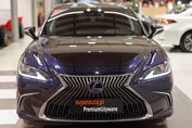 Lexus ES 300h Business Edition