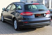 Ford Mondeo 2.0 Hybrid Trend