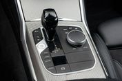 BMW Seria 3 330e xDrive M Sport sport-aut