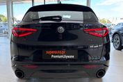 Alfa Romeo Stelvio Turbo Veloce Q4