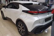 Toyota C-HR Executive 2.0 Hybrid Dynamic Force