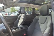 Volvo XC60 T6 Plug-In Hybrid AWD Core