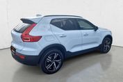 Volvo XC40 B3 Plus Dark aut