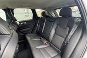 Volvo XC60 B5 B AWD Plus Dark