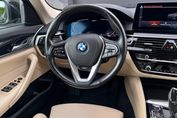 BMW Seria 5 530e Luxury Line