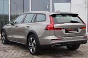 Volvo V60 CC B4 D AWD aut