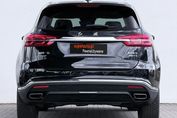 Hongqi HS5 2.0T AWD