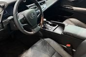 Lexus ES 300h Omotenashi