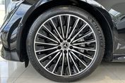 Mercedes Klasa E 300 e  4-Matic AMG