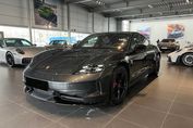 Porsche Taycan 4S Black Edition