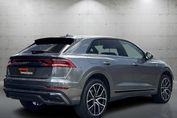 Audi Q8 55 TFSI quattro S Line