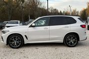 BMW X5 M50d