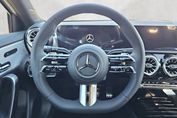 Mercedes Klasa A 220 4MATIC AMG Line