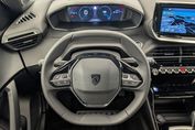 Peugeot 2008 ALLURE 1.2 PureTech