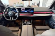 BMW Seria 5 520d xDrive M Sport