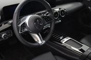 Mercedes CLA 200