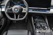 BMW Seria 5 Touring 520d xDrive M Sport