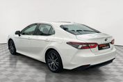 Toyota Camry 2.5 Hybrid CVT