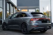Audi Q8 55 TFSI e quattro