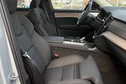 Volvo XC90 T8 AWD Plug-In Hybrid Ultra Dark