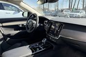 Volvo V90 T6 AWD Plug-In Hybrid Ultra Dark aut