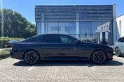 BMW Seria 7 740d xDrive M Sport