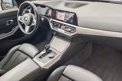 BMW Seria 3 320d xDrive Advantage sport-aut