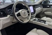 Volvo XC60 T8 AWD Plug-In Hybrid Polestar Engineered aut