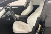 Tesla Model 3 RWD