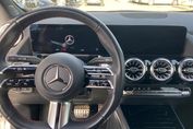 Mercedes B Klasa 220 4-Matic mHEV AMG Line 8G-DCT