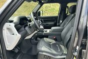 Land Rover Defender 110 3.0 D250 X-Dynamic HSE