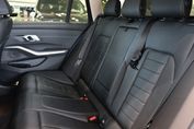 BMW Seria 3 330i Luxury Line aut