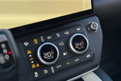 Land Rover Defender 110 D250 mHEV X-Dynamic SE